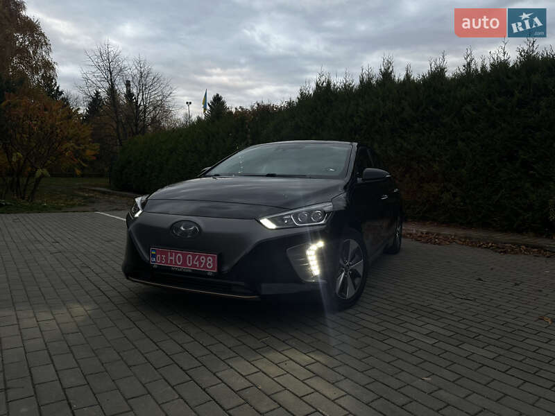 Хэтчбек Hyundai Ioniq 2017 в Луцке фото 103 Хэтчбек Hyundai Ioniq 2017 в Луцке