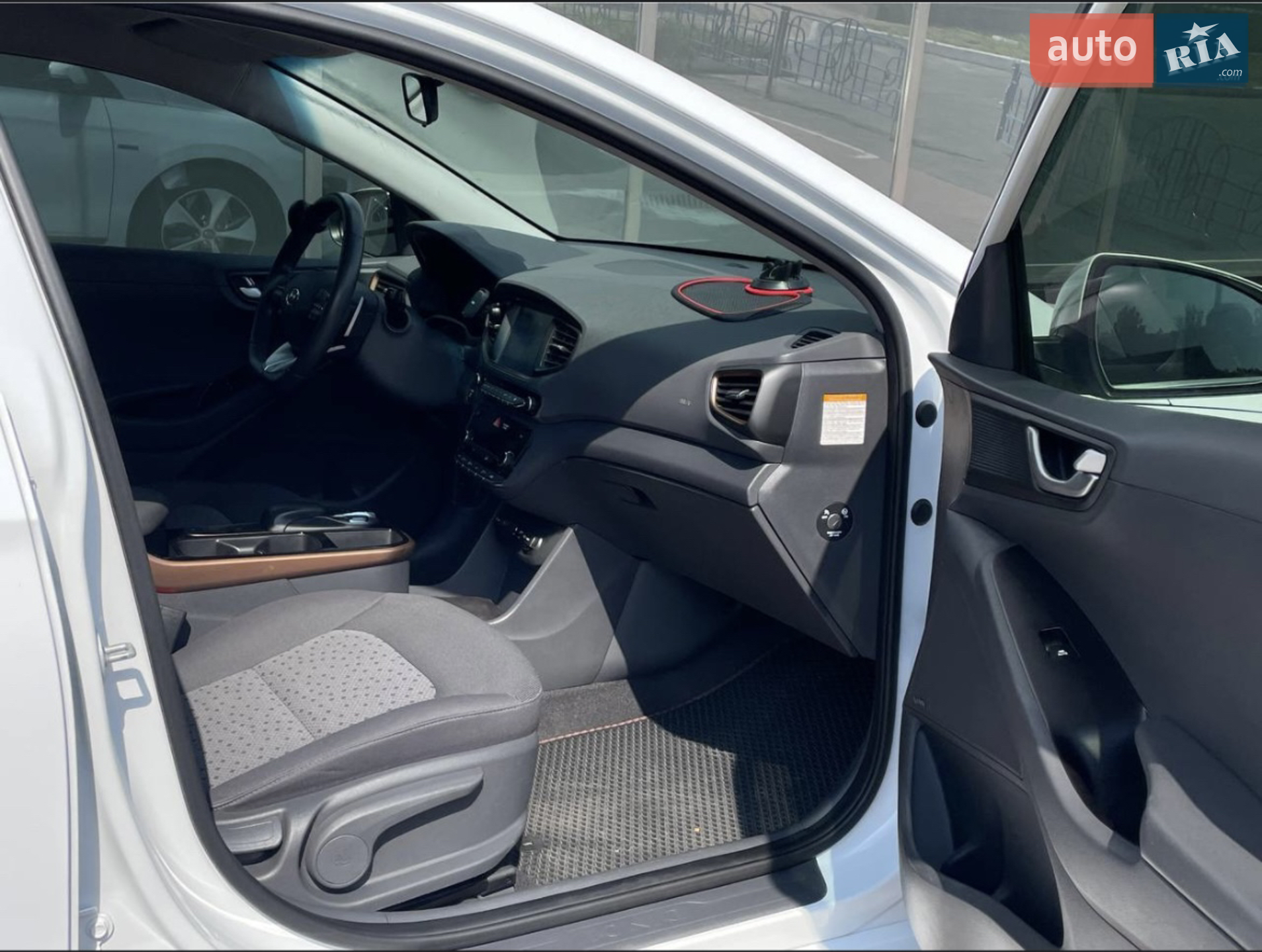 2019 Hyundai IONIQ - мініатюра 11