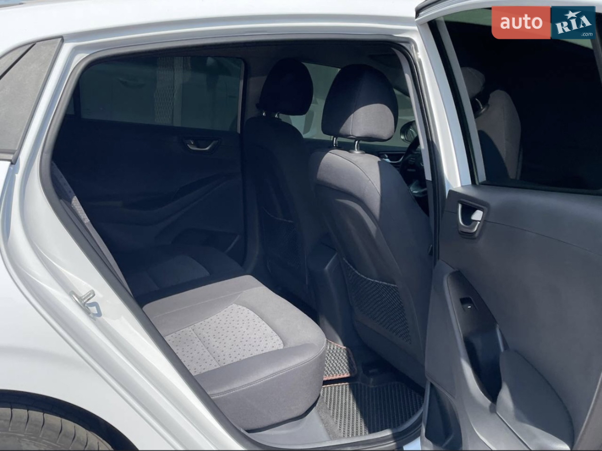 2019 Hyundai IONIQ - мініатюра 25