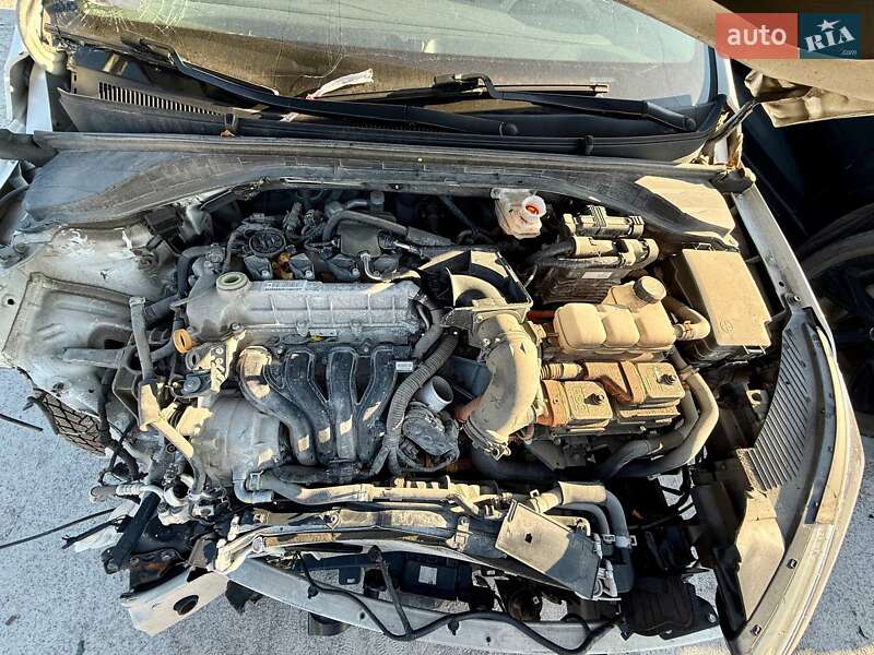 Ліфтбек Hyundai Ioniq 2021 в Києві фото 16 Ліфтбек Hyundai Ioniq 2021 в Києві