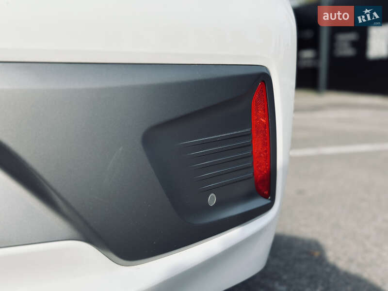 Хэтчбек Hyundai Ioniq 2017 в Кременчуге