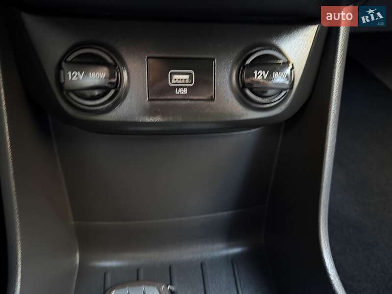 Лифтбек Hyundai Ioniq 2020 в Львове фото 108 Лифтбек Hyundai Ioniq 2020 в Львове