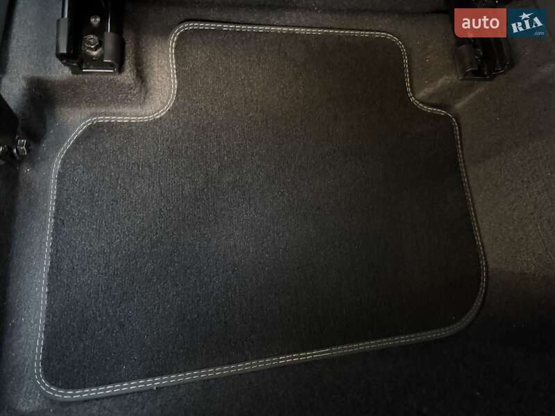 Лифтбек Hyundai Ioniq 2020 в Львове фото 122 Лифтбек Hyundai Ioniq 2020 в Львове