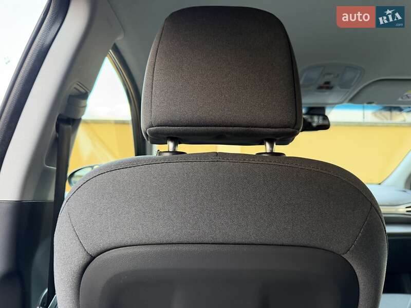 Лифтбек Hyundai Ioniq 2020 в Львове фото 126 Лифтбек Hyundai Ioniq 2020 в Львове