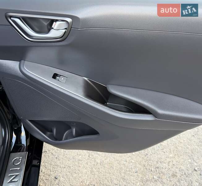 Лифтбек Hyundai Ioniq 2020 в Львове фото 148 Лифтбек Hyundai Ioniq 2020 в Львове