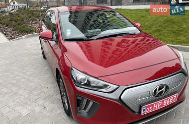 Лифтбек Hyundai Ioniq 2022 в Кропивницком