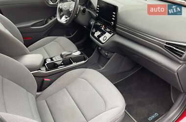 Лифтбек Hyundai Ioniq 2022 в Кропивницком