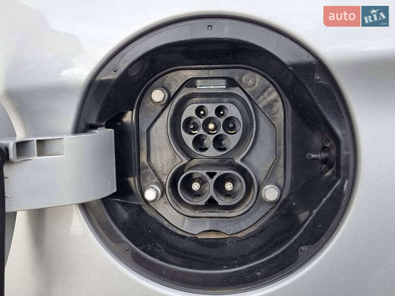 Лифтбек Hyundai Ioniq 2019 в Киеве