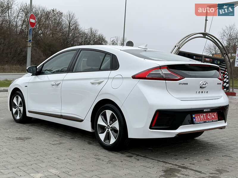 Хэтчбек Hyundai Ioniq 2019 в Тернополе фото 2 Хэтчбек Hyundai Ioniq 2019 в Тернополе