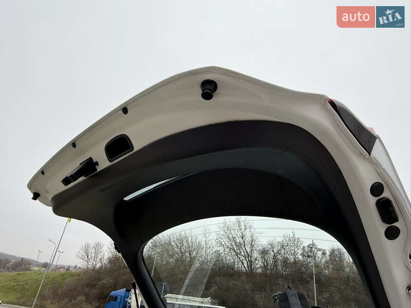 Хэтчбек Hyundai Ioniq 2019 в Тернополе фото 19 Хэтчбек Hyundai Ioniq 2019 в Тернополе