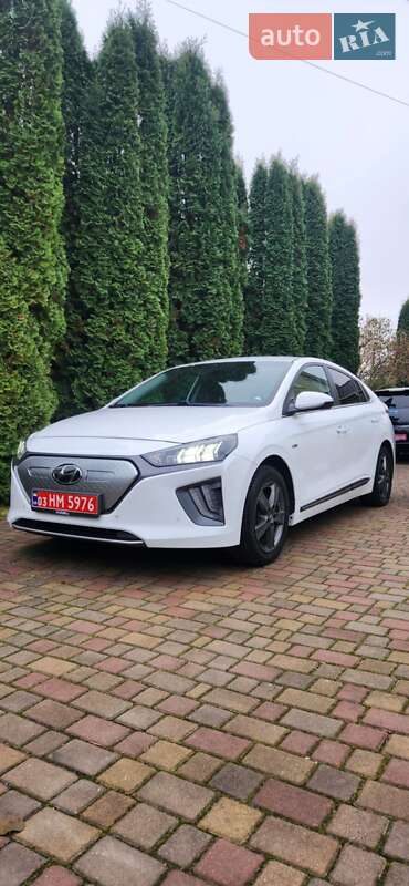 Лифтбек Hyundai Ioniq 2020 в Ровно