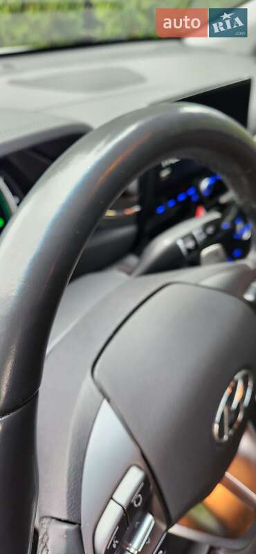 Лифтбек Hyundai Ioniq 2020 в Ровно
