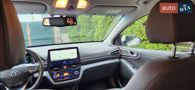 Лифтбек Hyundai Ioniq 2020 в Ровно