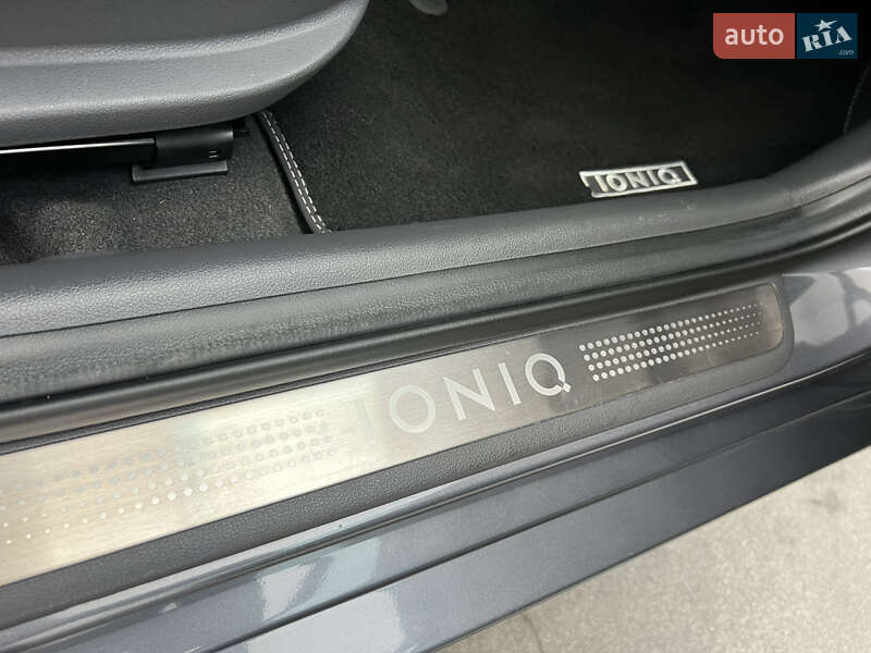 Лифтбек Hyundai Ioniq 2019 в Киеве фото 31 Лифтбек Hyundai Ioniq 2019 в Киеве