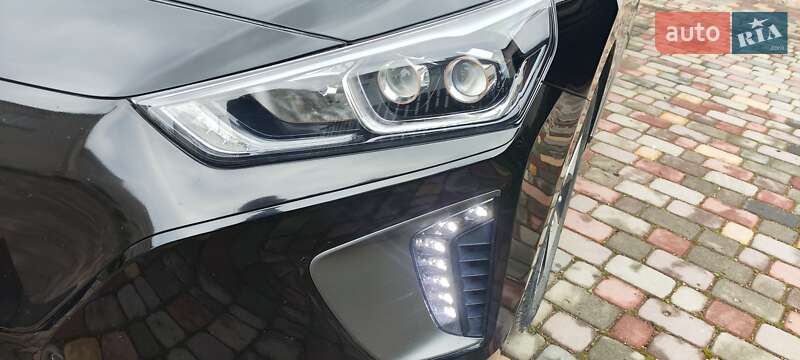 Хэтчбек Hyundai Ioniq 2018 в Городке
