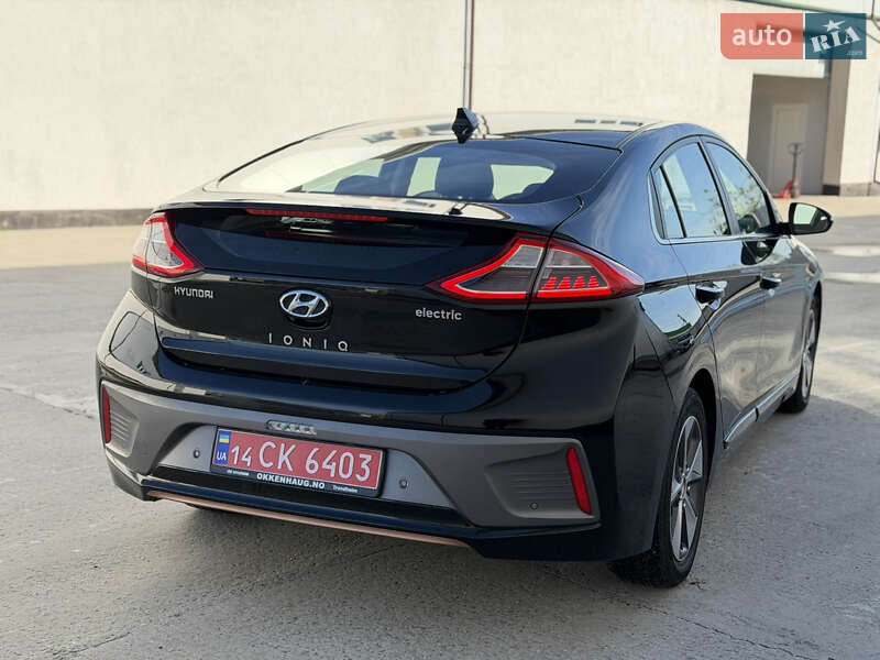 Хэтчбек Hyundai Ioniq 2018 в Виннице