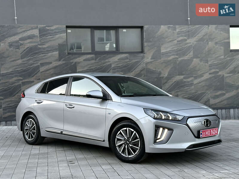 Лифтбек Hyundai Ioniq 2020 в Тернополе фото 2 Лифтбек Hyundai Ioniq 2020 в Тернополе
