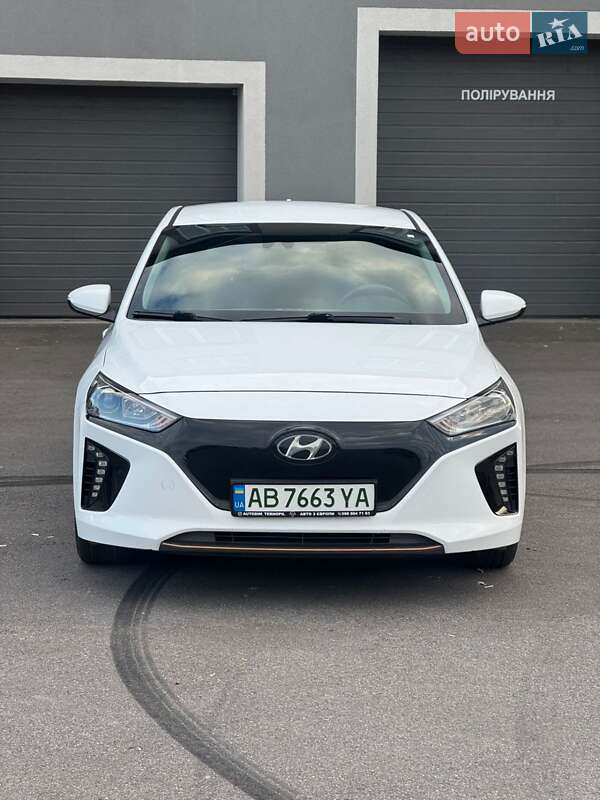 Хетчбек Hyundai Ioniq 2018 в Вінниці