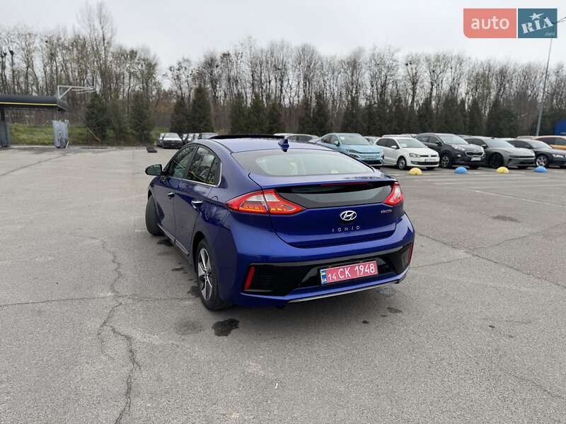 Лифтбек Hyundai Ioniq 2019 в Львове