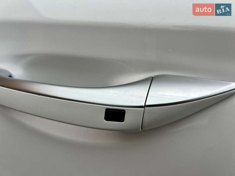 Лифтбек Hyundai Ioniq 2017 в Луцке