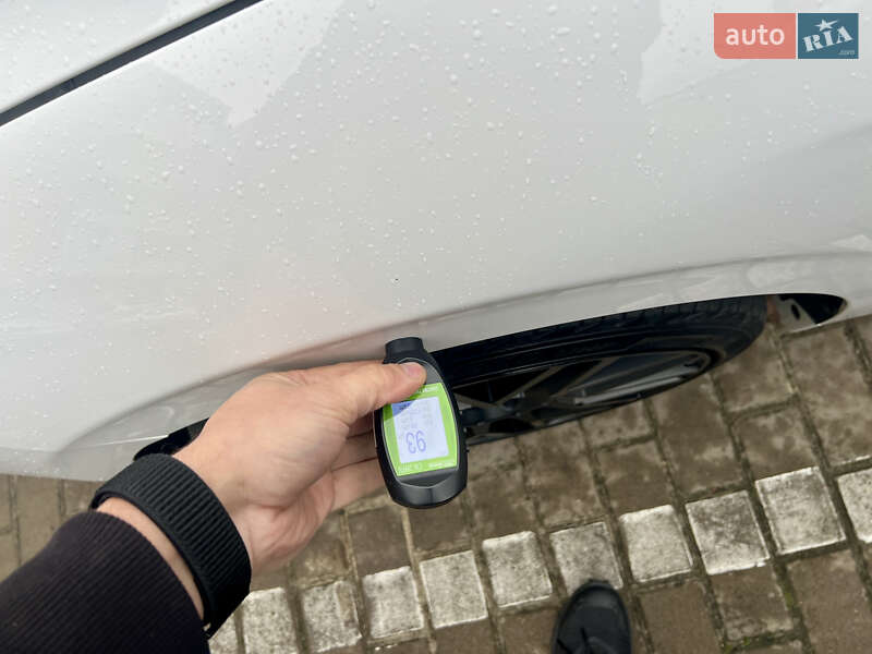 Лифтбек Hyundai Ioniq 2017 в Луцке