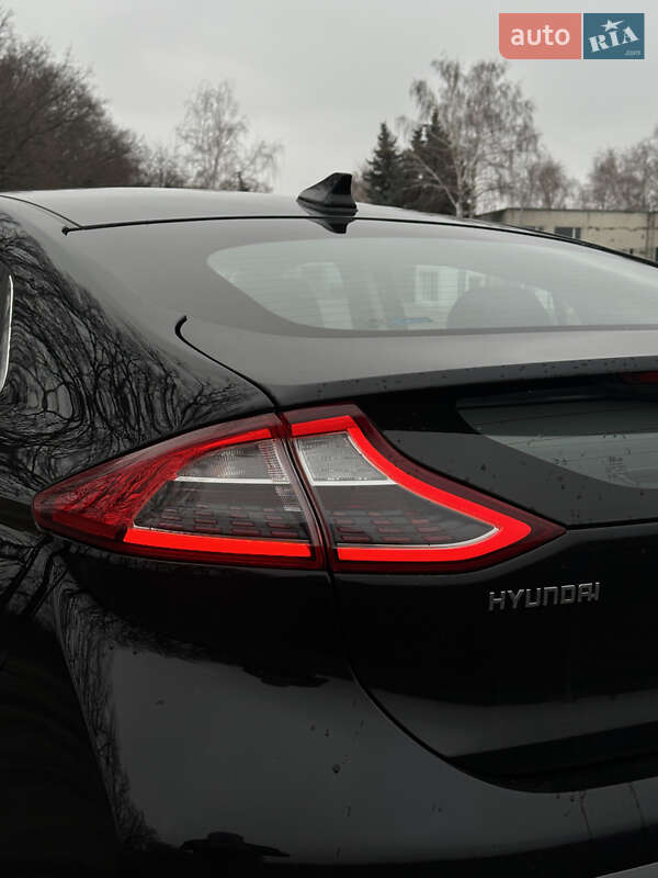 Хетчбек Hyundai Ioniq 2018 в Черкасах