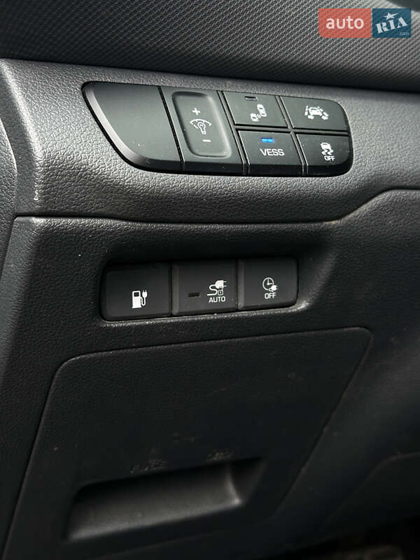 Хетчбек Hyundai Ioniq 2018 в Черкасах