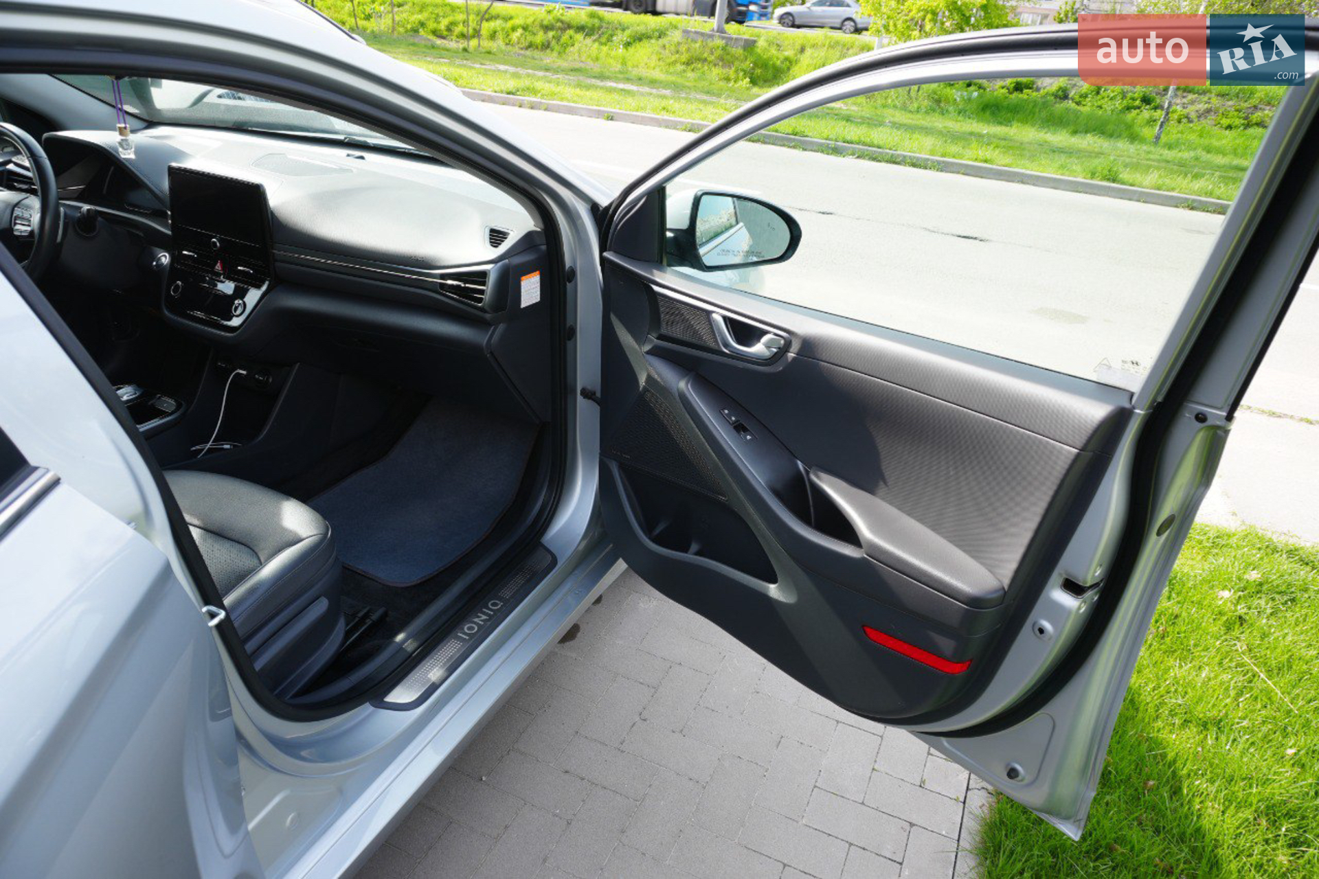 2020 Hyundai IONIQ - мініатюра 47