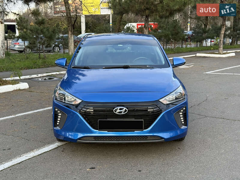 Хэтчбек Hyundai Ioniq 2017 в Одессе
