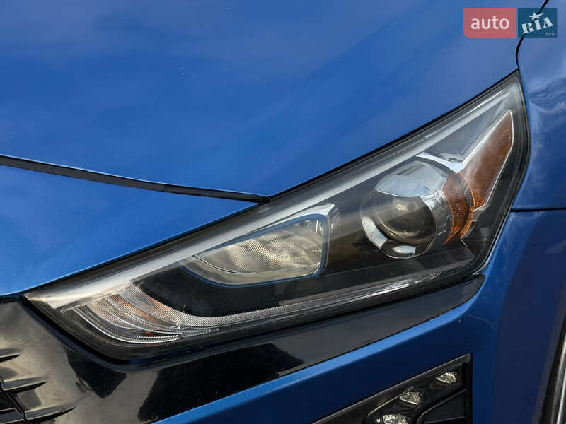 Хэтчбек Hyundai Ioniq 2017 в Одессе