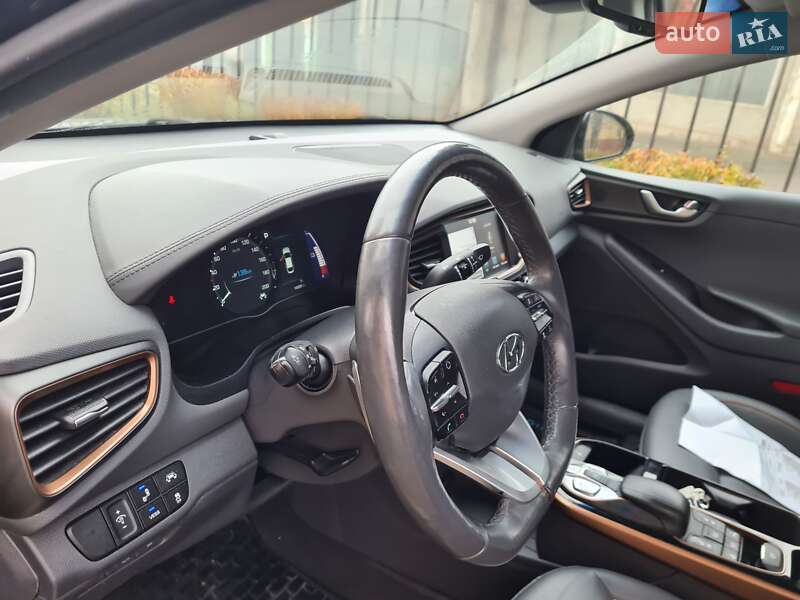 Лифтбек Hyundai Ioniq 2019 в Виннице