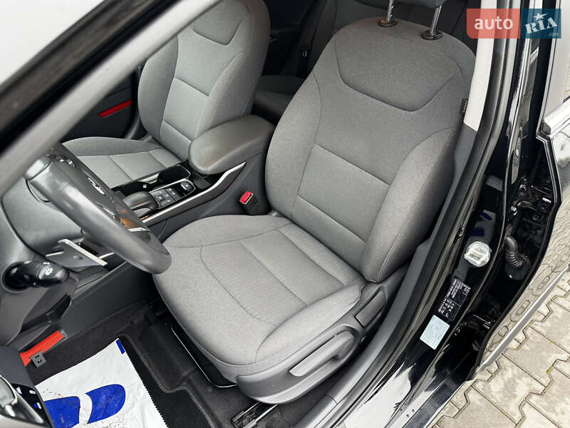 Лифтбек Hyundai Ioniq 2020 в Владимире