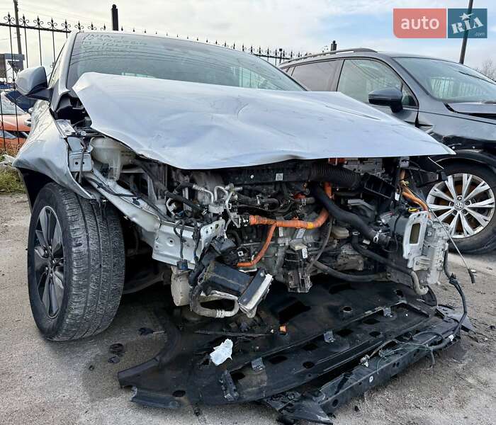 Хэтчбек Hyundai Ioniq 2018 в Киеве фото 3 Хэтчбек Hyundai Ioniq 2018 в Киеве