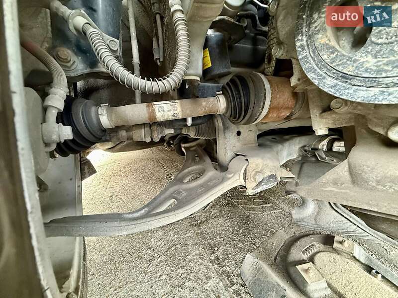 Хэтчбек Hyundai Ioniq 2018 в Киеве фото 20 Хэтчбек Hyundai Ioniq 2018 в Киеве