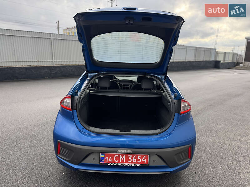 Хэтчбек Hyundai Ioniq 2017 в Виннице