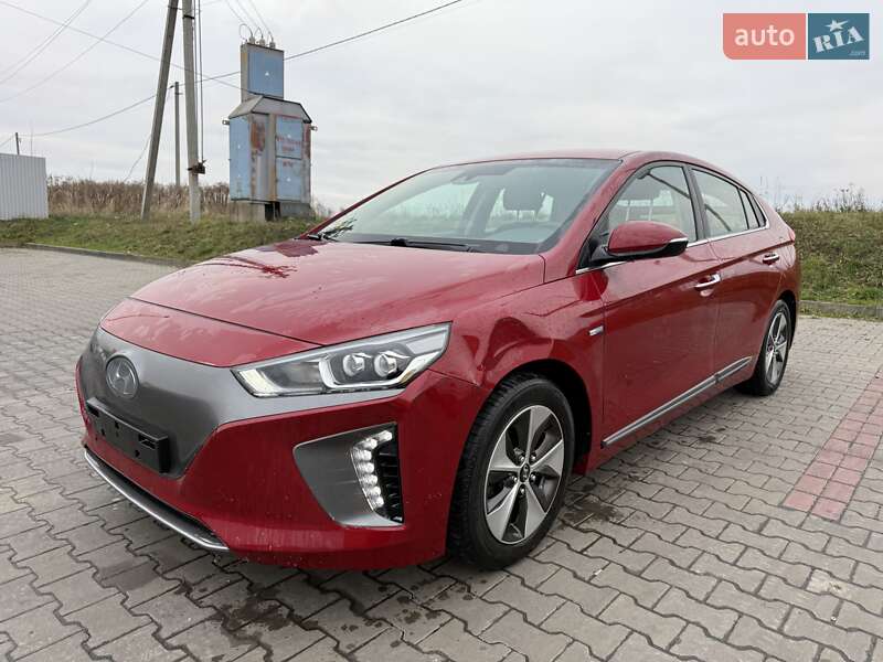 Лифтбек Hyundai Ioniq 2019 в Луцке