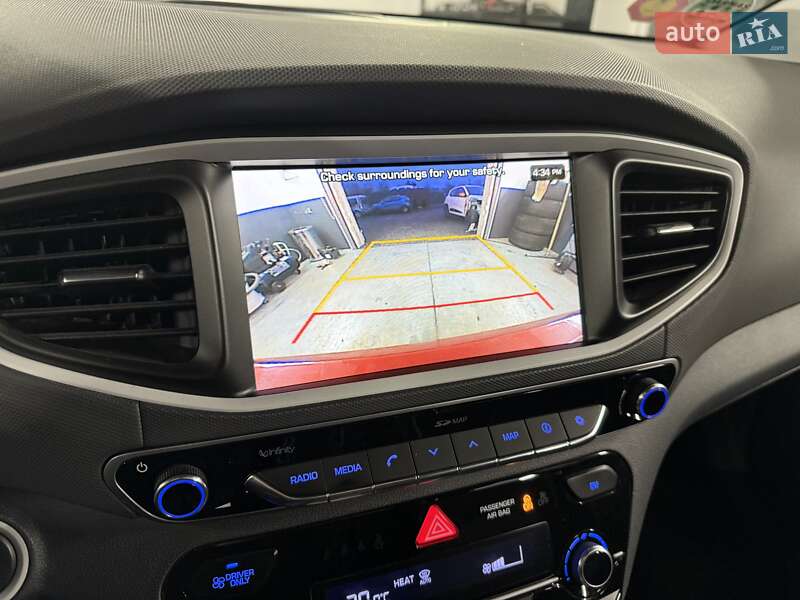 Лифтбек Hyundai Ioniq 2019 в Луцке