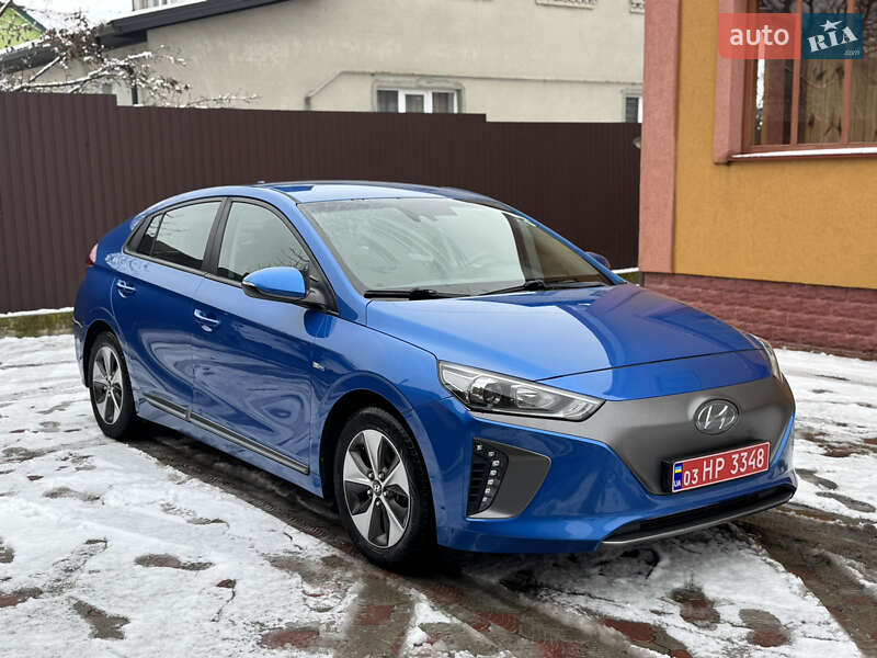 Хэтчбек Hyundai Ioniq 2017 в Ровно