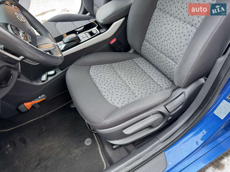 Хэтчбек Hyundai Ioniq 2017 в Ровно