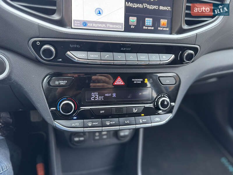 Хэтчбек Hyundai Ioniq 2017 в Ровно