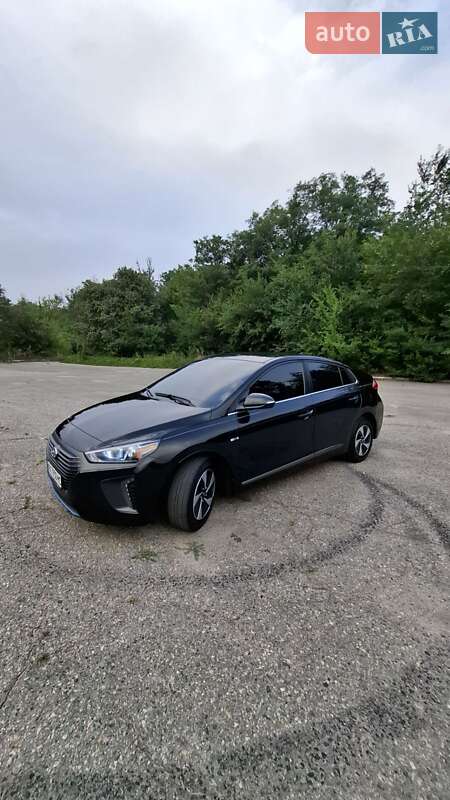Хэтчбек Hyundai Ioniq 2017 в Харькове