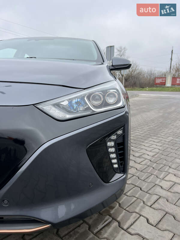 Хэтчбек Hyundai Ioniq 2018 в Луцке