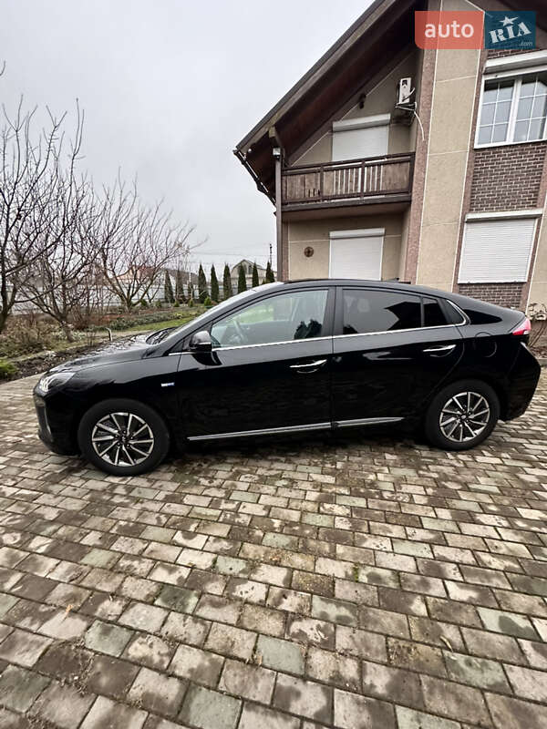 Лифтбек Hyundai Ioniq 2020 в Хмельницком