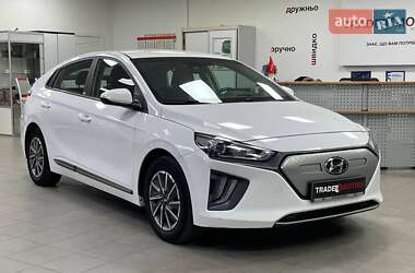Лифтбек Hyundai Ioniq 2021 в Киеве