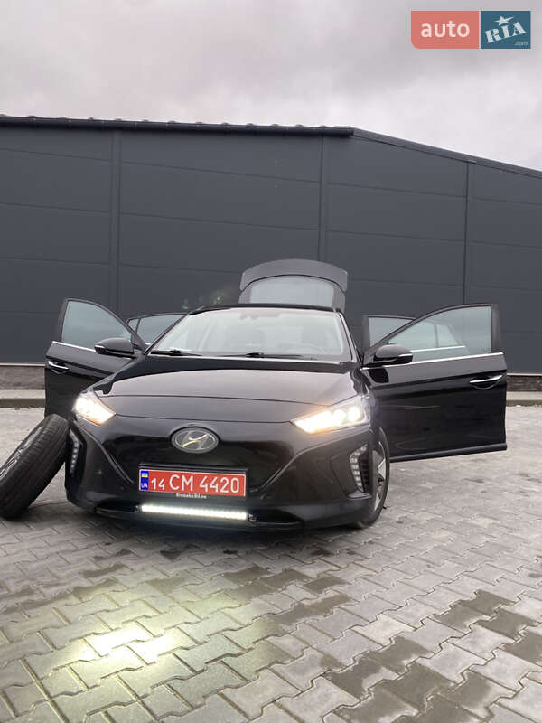 Хетчбек Hyundai Ioniq 2017 в Бережанах фото 7 Хетчбек Hyundai Ioniq 2017 в Бережанах