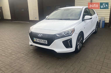 Хэтчбек Hyundai Ioniq 2017 в Чернигове