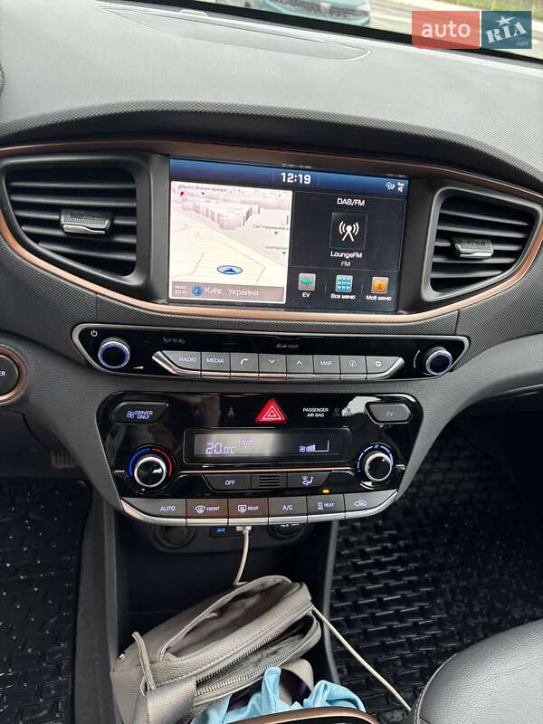 Хетчбек Hyundai Ioniq 2018 в Києві