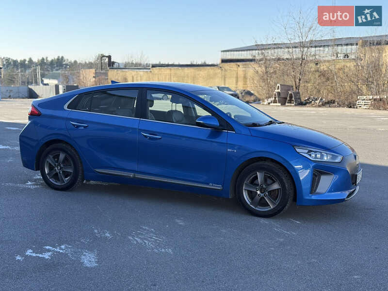 Хетчбек Hyundai Ioniq 2017 в Вінниці