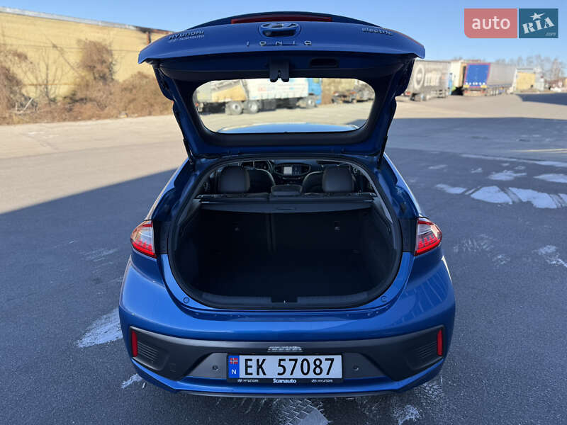 Хетчбек Hyundai Ioniq 2017 в Вінниці