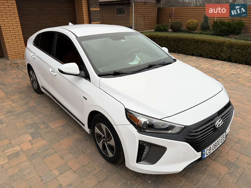 Хэтчбек Hyundai Ioniq 2017 в Чернигове